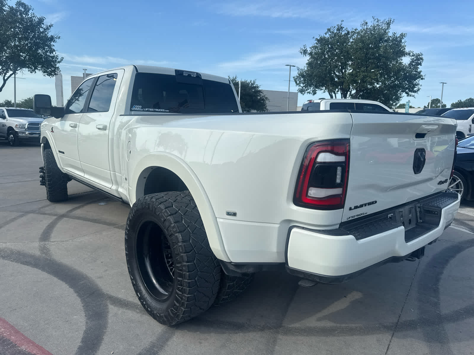 ram ram 3500 pickup 2024 3C63RRRL2RG280945 image ram ram 3500 pickup 2024 3C63RRRL2RG280945 image